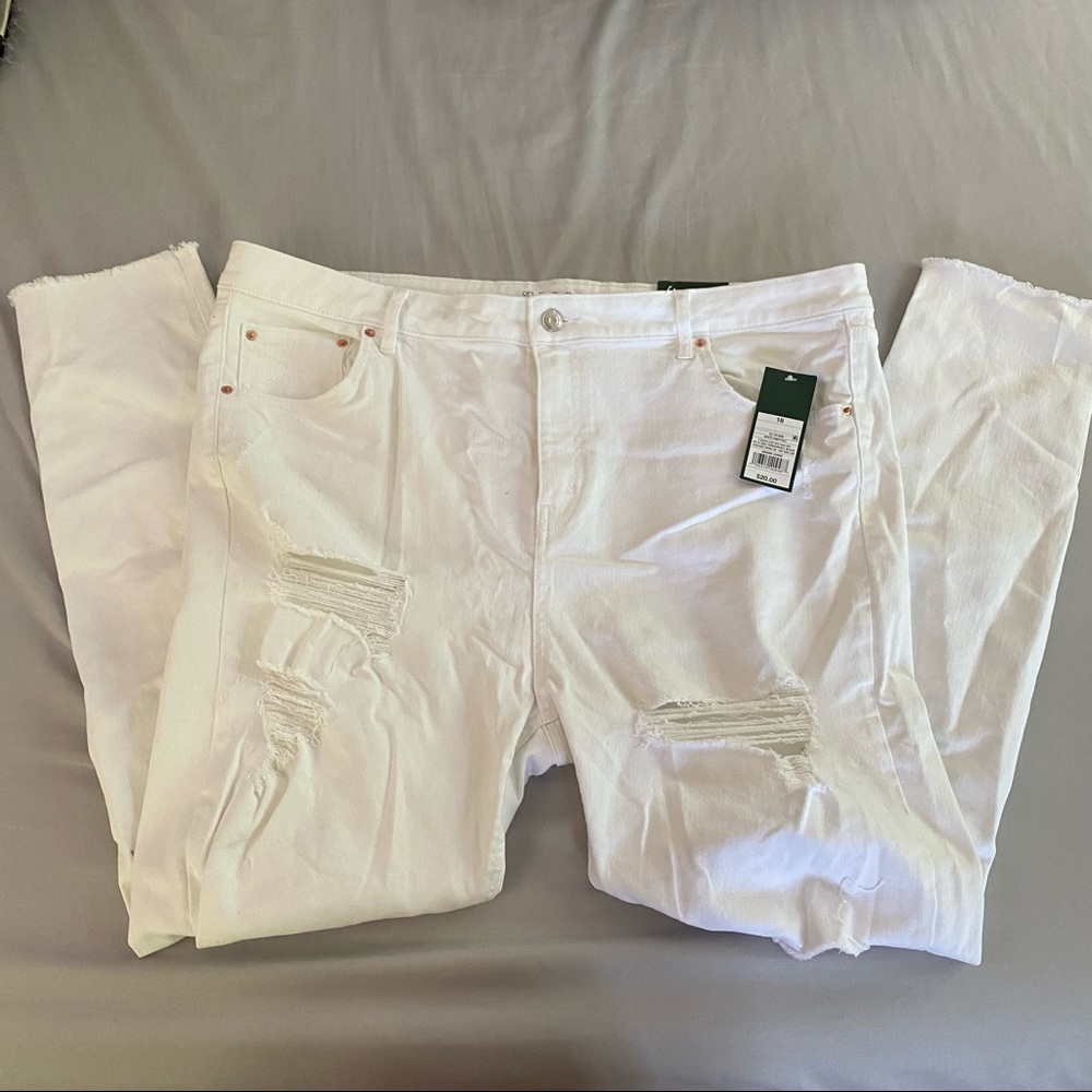 White Distressed Women’s Skinny Jeans - Slim Fit - 18
